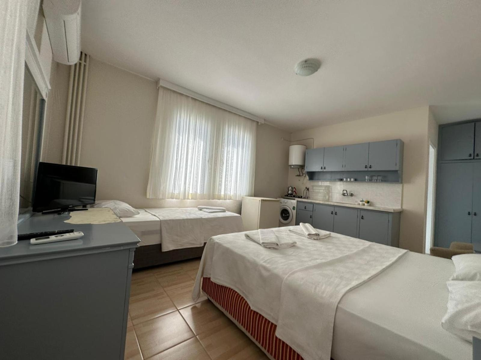 Cicek Apart Hotel Çeşme Eksteriør bilde