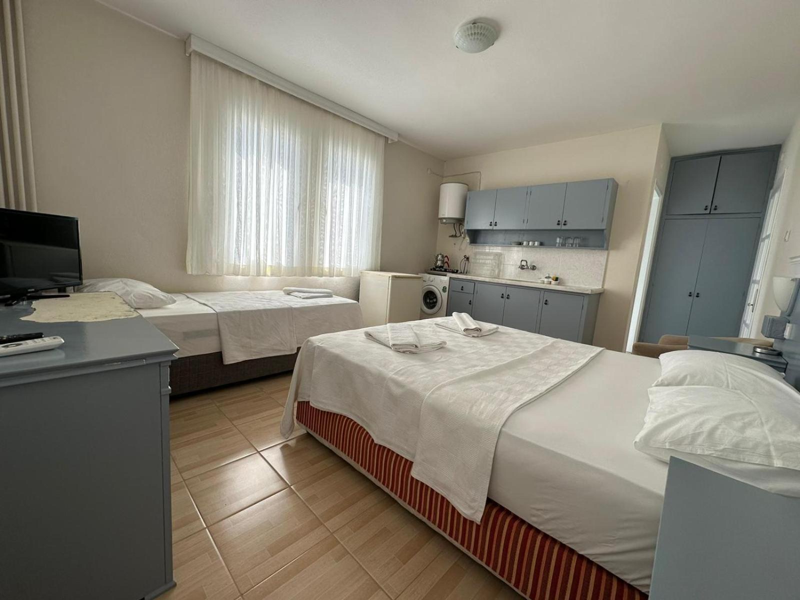 Cicek Apart Hotel Çeşme Eksteriør bilde